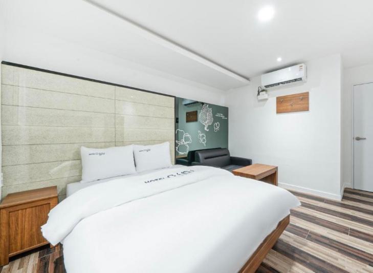 Ou Hotel Daegu Esterno foto
